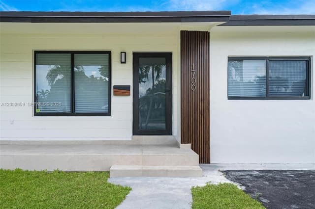 1700 SW 71st Ct, Miami FL 33155 - Miami, FL - Photo 3