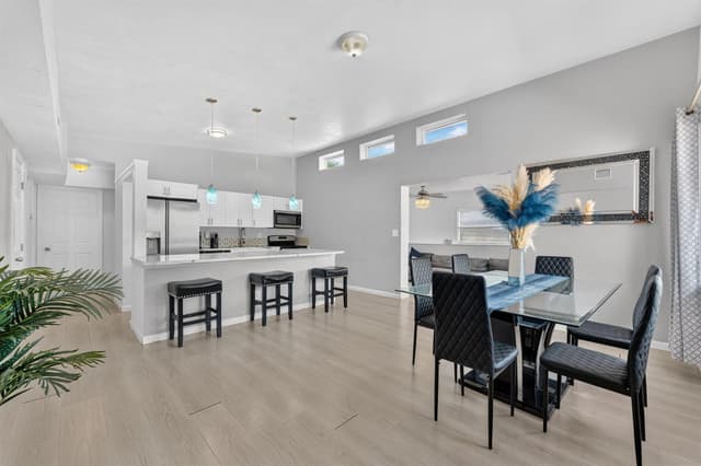 910 NW 17TH Avenue, Fort Lauderdale FL 33311 - Fort Lauderdale, FL - Photo 2