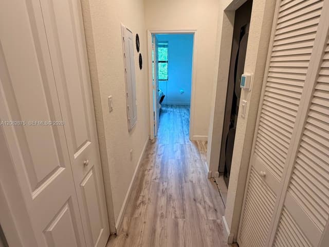 11388 W 34th Way, Hialeah FL 33018 - Hialeah, FL - Photo 6