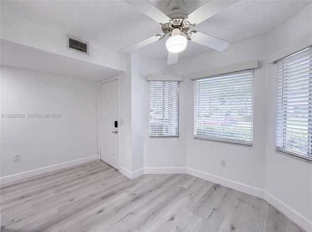 750 SW 138th Ave # 103F, Pembroke Pines FL 33027 - Pembroke Pines, FL - Photo 3