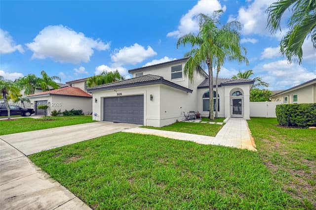 18038 SW 12th Ct, Pembroke Pines FL 33029 - Pembroke Pines, FL - Photo 3
