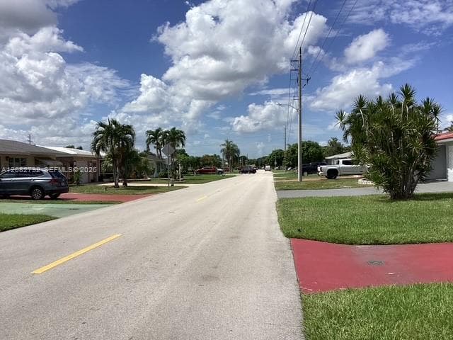 4915 NW 47th Ter, Tamarac FL 33319 - Tamarac, FL - Photo 5