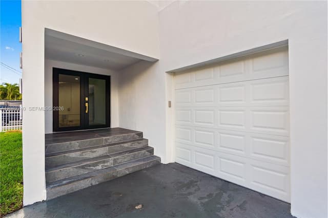1274 NW 55th Ter, Miami FL 33142 - Miami, FL - Photo 2