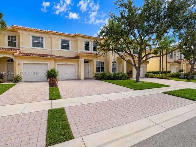 8452 SW 29th St # 105, Miramar FL 33025 - Miramar, FL - Photo 2