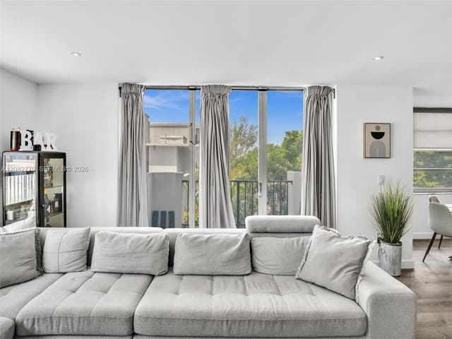 2780 NE 183rd St # 302, Aventura FL 33160 - Aventura, FL - Photo 7