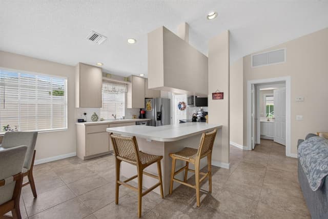 4238 ROYAL OAK Drive, Palm Beach Gardens FL 33410 - Palm Beach Gardens, FL - Photo 7