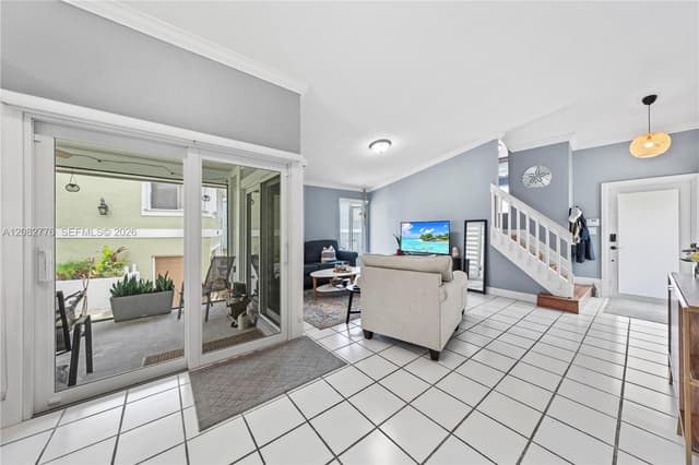 21715 SW 99th Ct, Cutler Bay FL 33190 - Cutler Bay, FL - Photo 5
