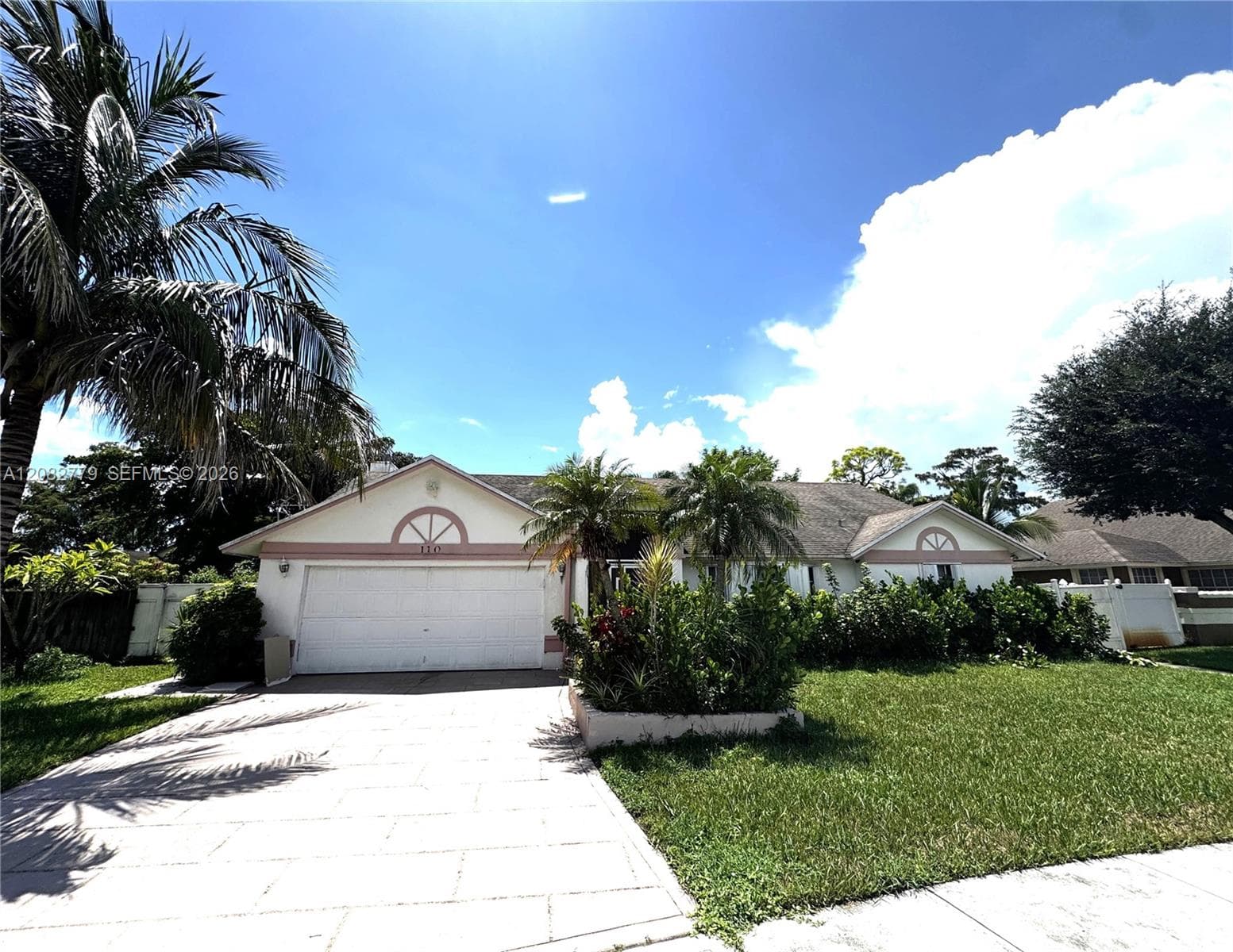 110 Hemingway Ct, Royal Palm Beach FL 33411