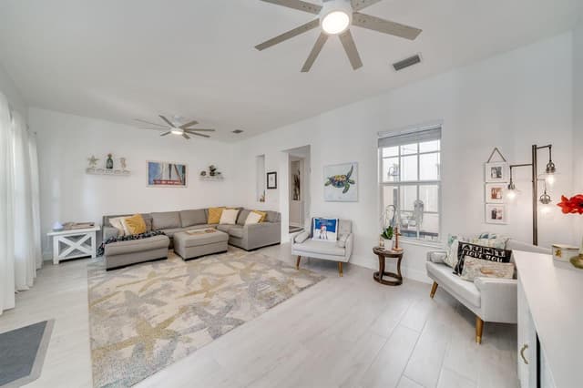 8335 NW 7TH Terrace, Boca Raton FL 33487 - Boca Raton, FL - Photo 4