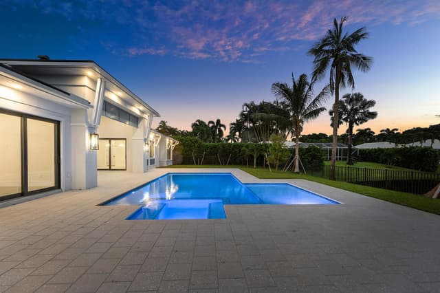 4915 King Palm Circle, Boynton Beach FL 33436 - Boynton Beach, FL - Photo 6