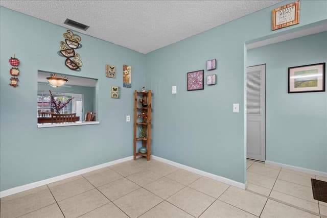 892 WORCESTER Lane # B, Lake Worth FL 33467 - Lake Worth, FL - Photo 4