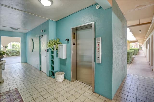 4100 CRYSTAL LAKE Drive # 110, Deerfield Beach FL 33064 - Deerfield Beach, FL - Photo 6