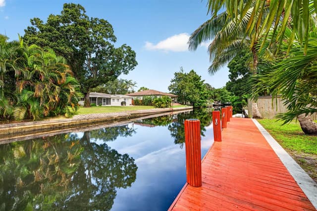 1873 SW 28TH Terrace, Fort Lauderdale FL 33312 - Fort Lauderdale, FL - Photo 2