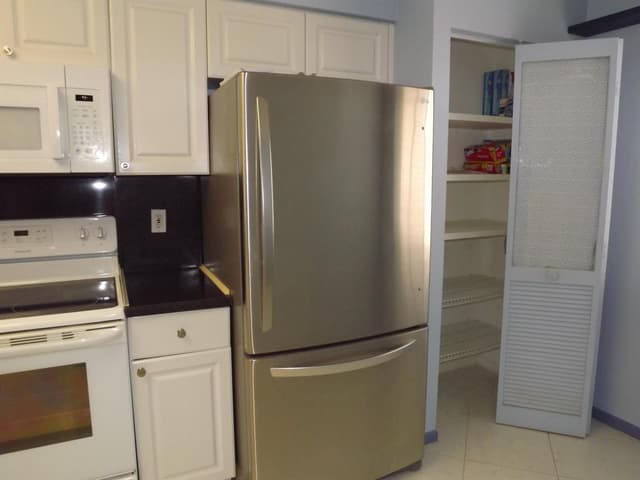 6112 Huntwick Terrace # 205, Delray Beach FL 33484 - Delray Beach, FL - Photo 5