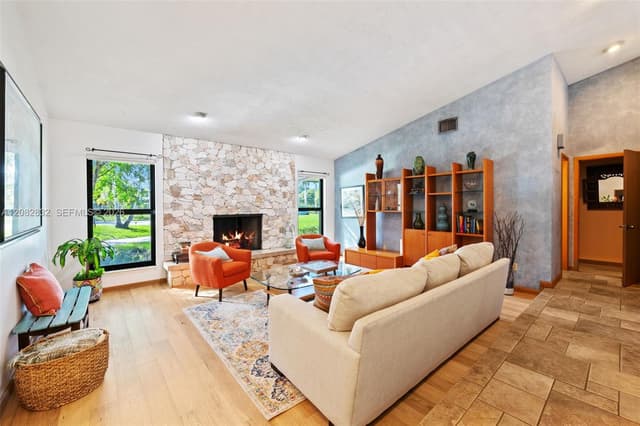 15625 SW 73rd Ct, Palmetto Bay FL 33157 - Palmetto Bay, FL - Photo 5