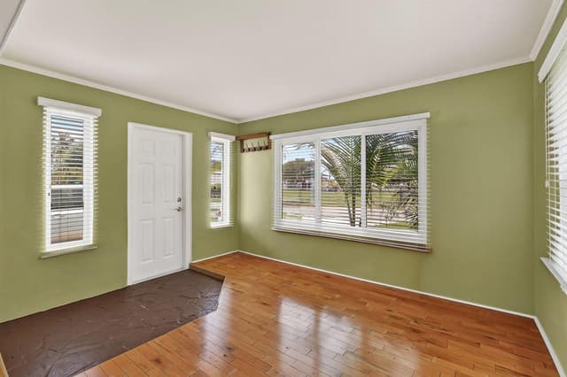 411 Evergreen Drive, Lake Park FL 33403 - Lake Park, FL - Photo 2