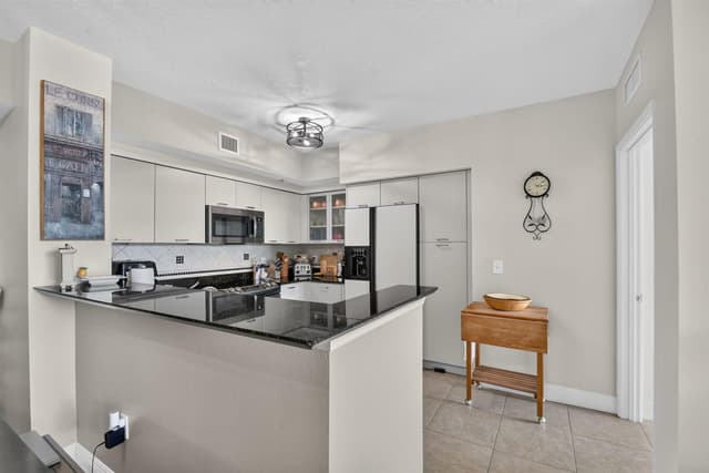 700 E BOYNTON BEACH Boulevard # 410, Boynton Beach FL 33435 - Boynton Beach, FL - Photo 6
