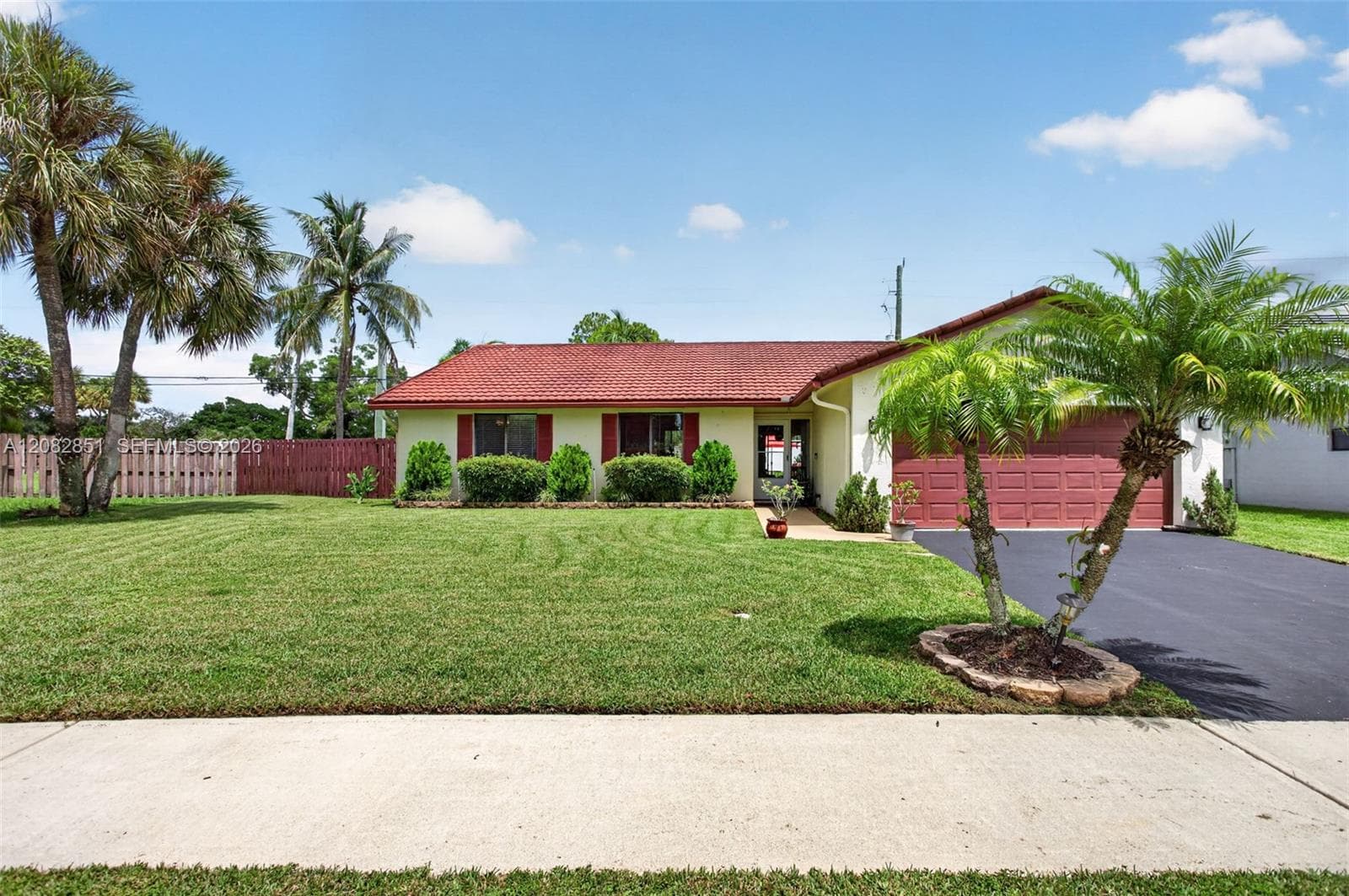 7913 NW 20th St, Margate FL 33063 - Margate, FL - Photo 1