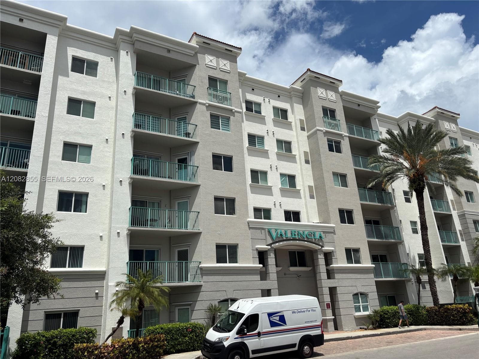 6001 SW 70th St # 324, South Miami FL 33143 - South Miami, FL - Photo 1