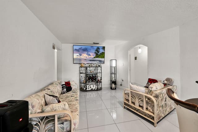 406 SW 15TH Terrace, Delray Beach FL 33444 - Delray Beach, FL - Photo 6