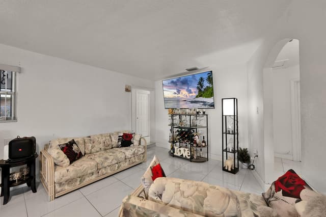 406 SW 15TH Terrace, Delray Beach FL 33444 - Delray Beach, FL - Photo 7