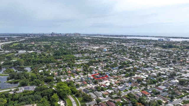 1000 W LAKEWOOD Road, West Palm Beach FL 33405 - West Palm Beach, FL - Photo 2