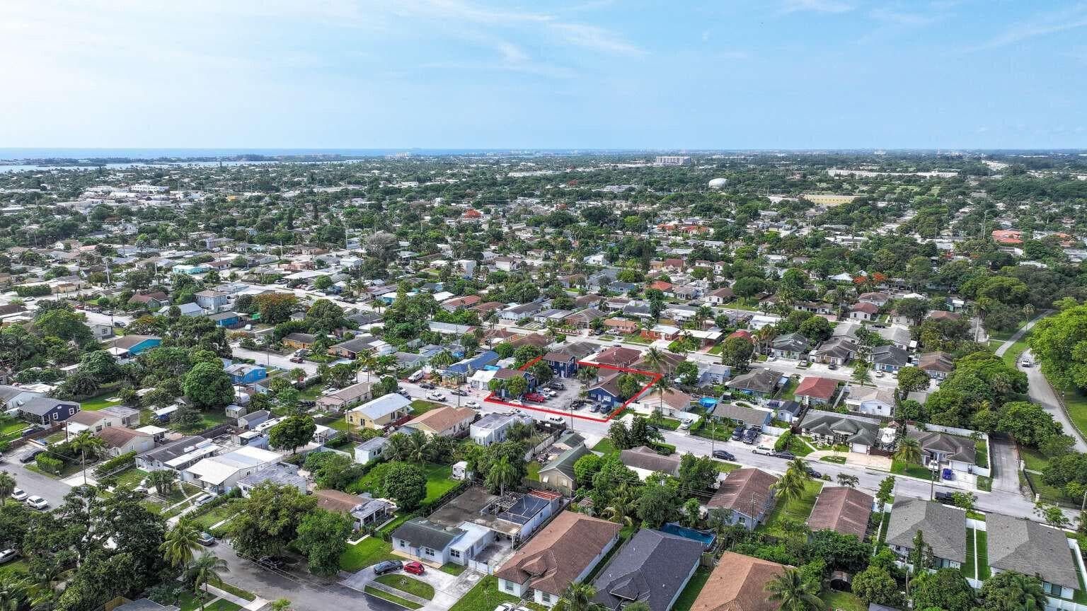 1000 W LAKEWOOD Road, West Palm Beach FL 33405 - West Palm Beach, FL - Photo 1