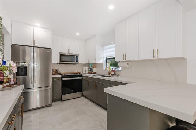 7101 SW 113th Ave, Miami FL 33173 - Miami, FL - Photo 2
