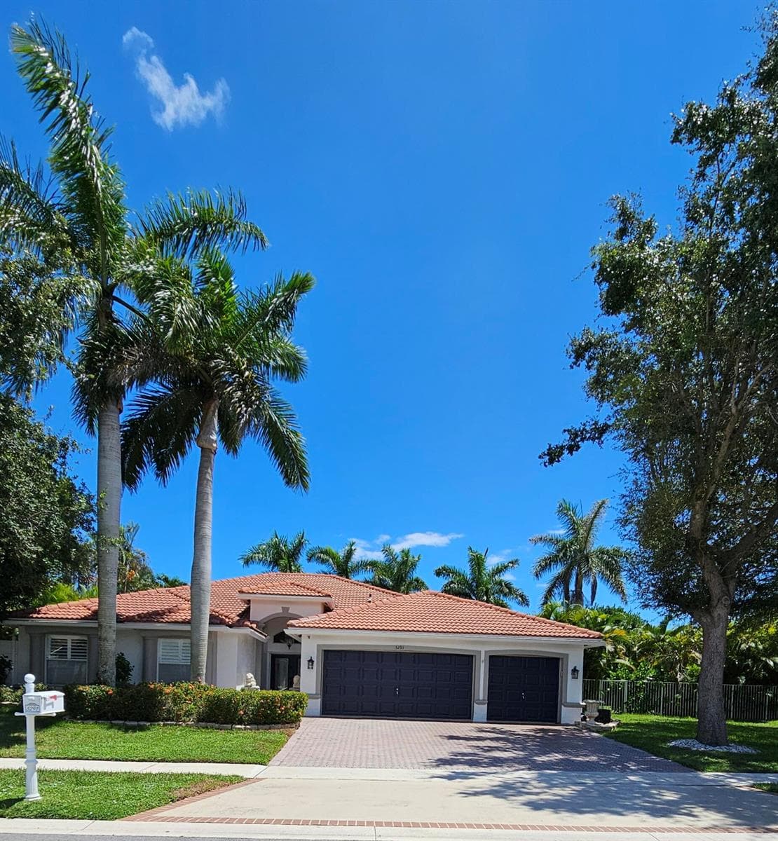 5291 Indianwood Village Lane, Lake Worth FL 33463