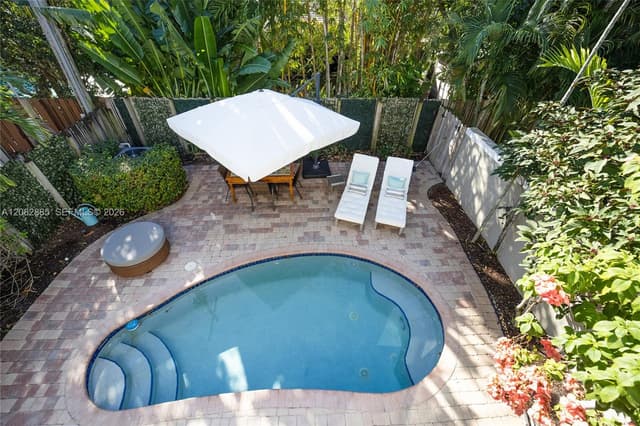 2656 NE 30th Pl, Fort Lauderdale FL 33306 - Fort Lauderdale, FL - Photo 3