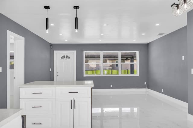 915 SW 3RD Street, Boynton Beach FL 33435 - Boynton Beach, FL - Photo 4