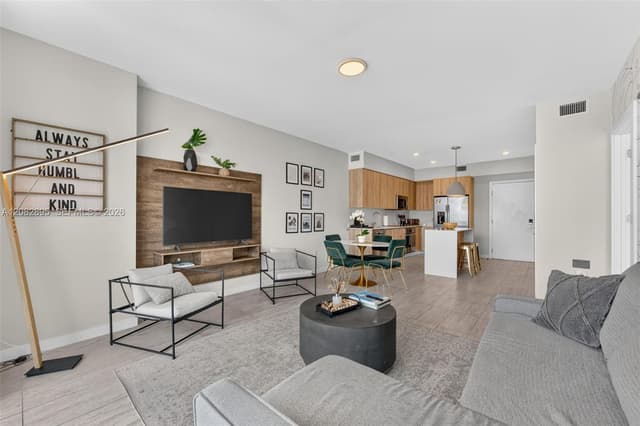 3900 Biscayne Blvd # 1010, Miami FL 33137 - Miami, FL - Photo 6