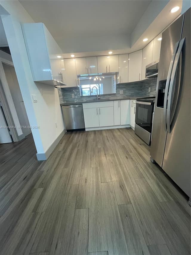 701 SW 141st Ave # 110R, Pembroke Pines FL 33027 - Pembroke Pines, FL - Photo 4