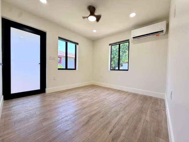 605 NW 15TH, Pompano Beach FL 33069 - Pompano Beach, FL - Photo 6