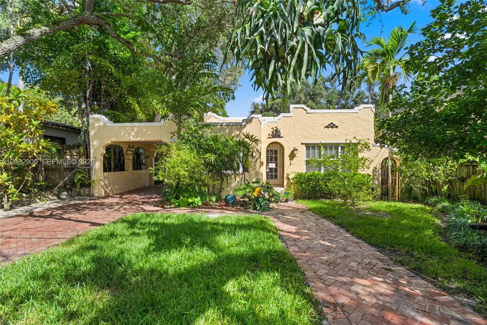2521 Inagua Ave, Miami FL 33133 - Miami, FL - Photo 1