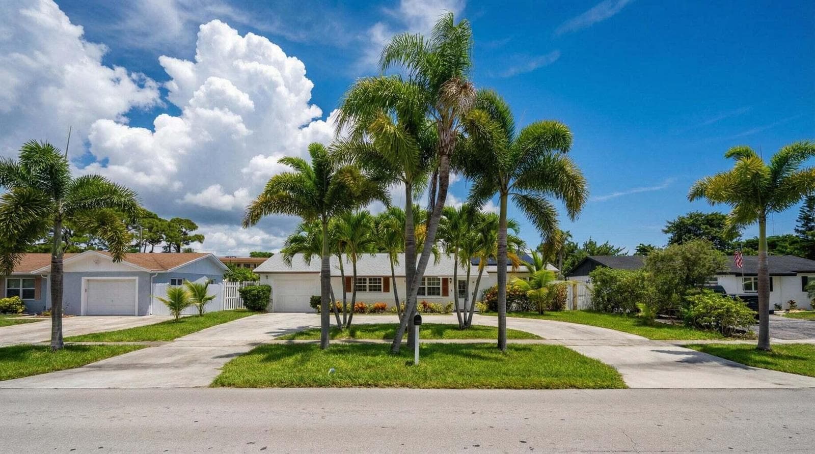 428 ALEMEDA Drive, Palm Springs FL 33461 - Palm Springs, FL - Photo 1