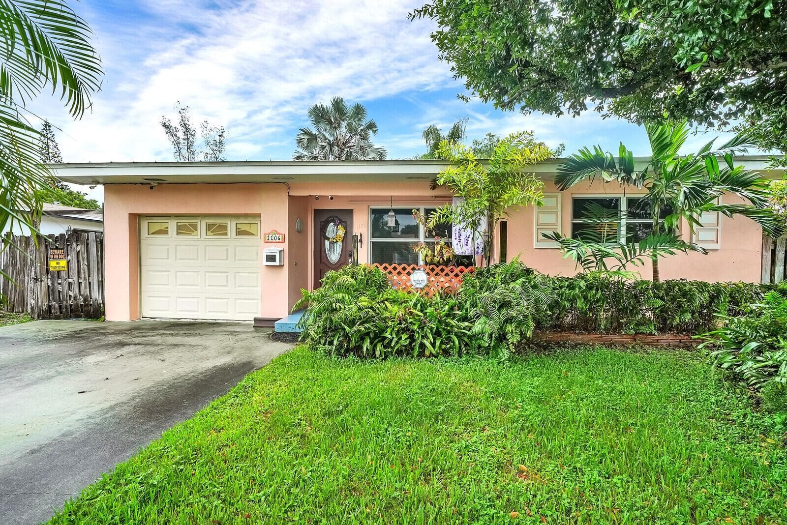 1106 S F Street, FL 33460 - Photo 1