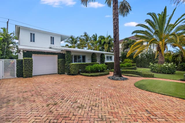 203 Arlington Road, West Palm Beach FL 33405 - West Palm Beach, FL - Photo 2