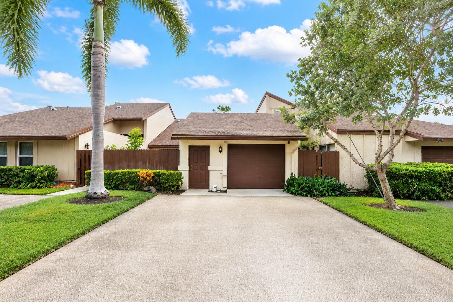 22686 VISTAWOOD Way, Boca Raton FL 33428 - Boca Raton, FL - Photo 1