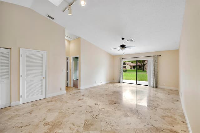 22686 VISTAWOOD Way, Boca Raton FL 33428 - Boca Raton, FL - Photo 4