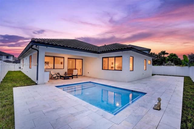 17781 SW 41st St, Miramar FL 33029 - Miramar, FL - Photo 4