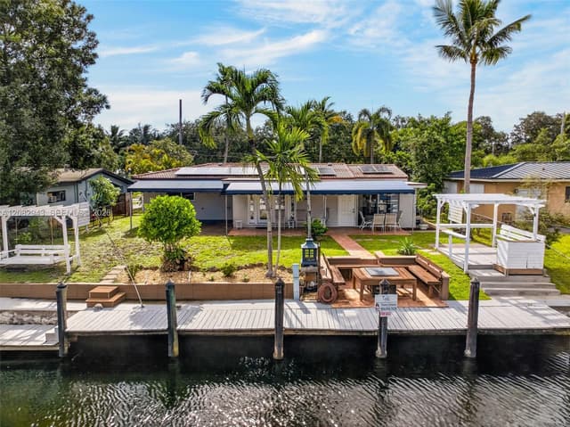 2100 SW 23rd Ter, Fort Lauderdale FL 33312 - Fort Lauderdale, FL - Photo 6