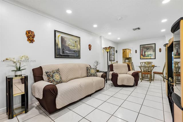 6531 SW 20th St, West Miami FL 33155 - West Miami, FL - Photo 6