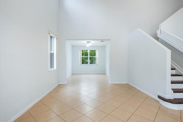 890 HAWTHORN Terrace, Weston FL 33327 - Weston, FL - Photo 5