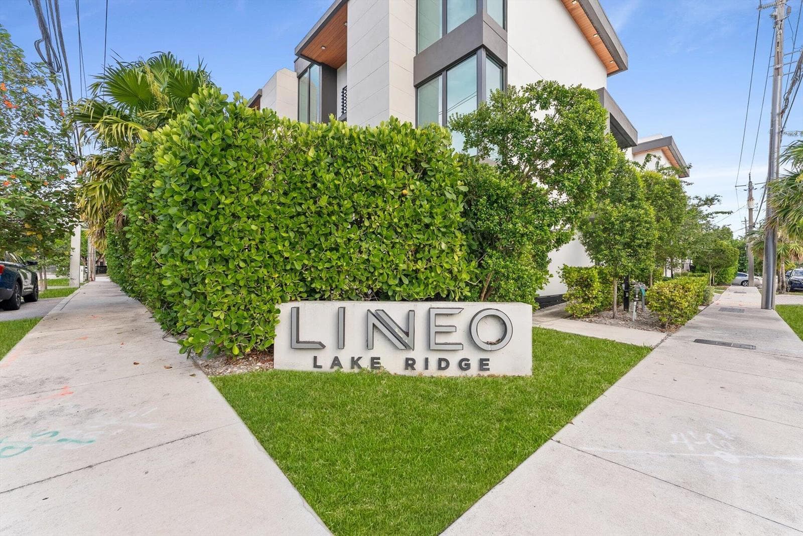 1048 N Victoria Park Road, Fort Lauderdale FL 33304 - Fort Lauderdale, FL - Photo 1