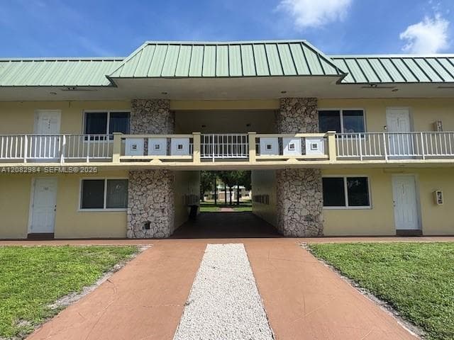 505 NW 177th St # 128, Miami Gardens FL 33169 - Miami Gardens, FL - Photo 1