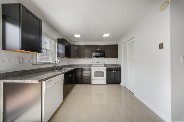 6110 SW 129th Pl # 1703, Miami FL 33183 - Miami, FL - Photo 5
