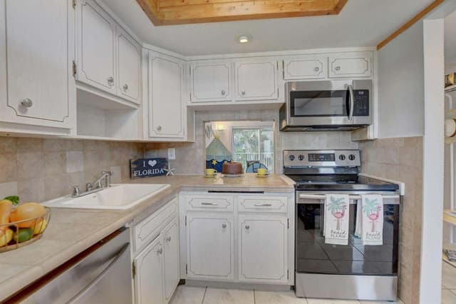899 SE 2nd Avenue # 215, Deerfield Beach FL 33441 - Deerfield Beach, FL - Photo 5