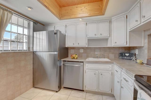 899 SE 2nd Avenue # 215, Deerfield Beach FL 33441 - Deerfield Beach, FL - Photo 4