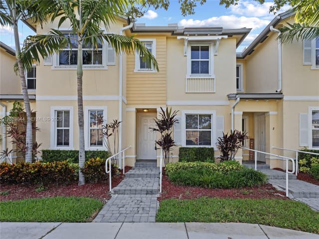 132 SE 28th Pl # 7, Homestead FL 33033 - Homestead, FL - Photo 3